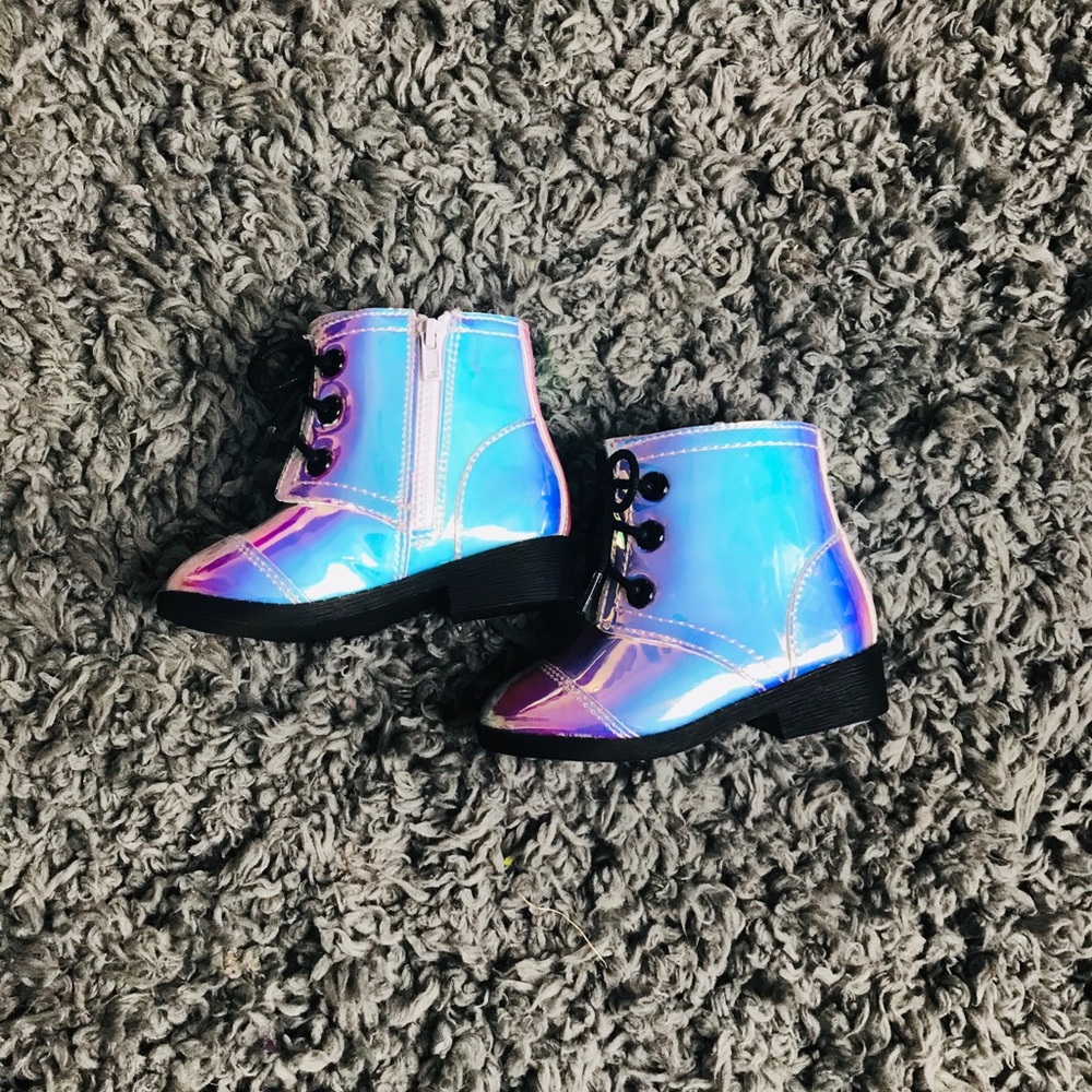 NWOT infant booties (12-18 mo)